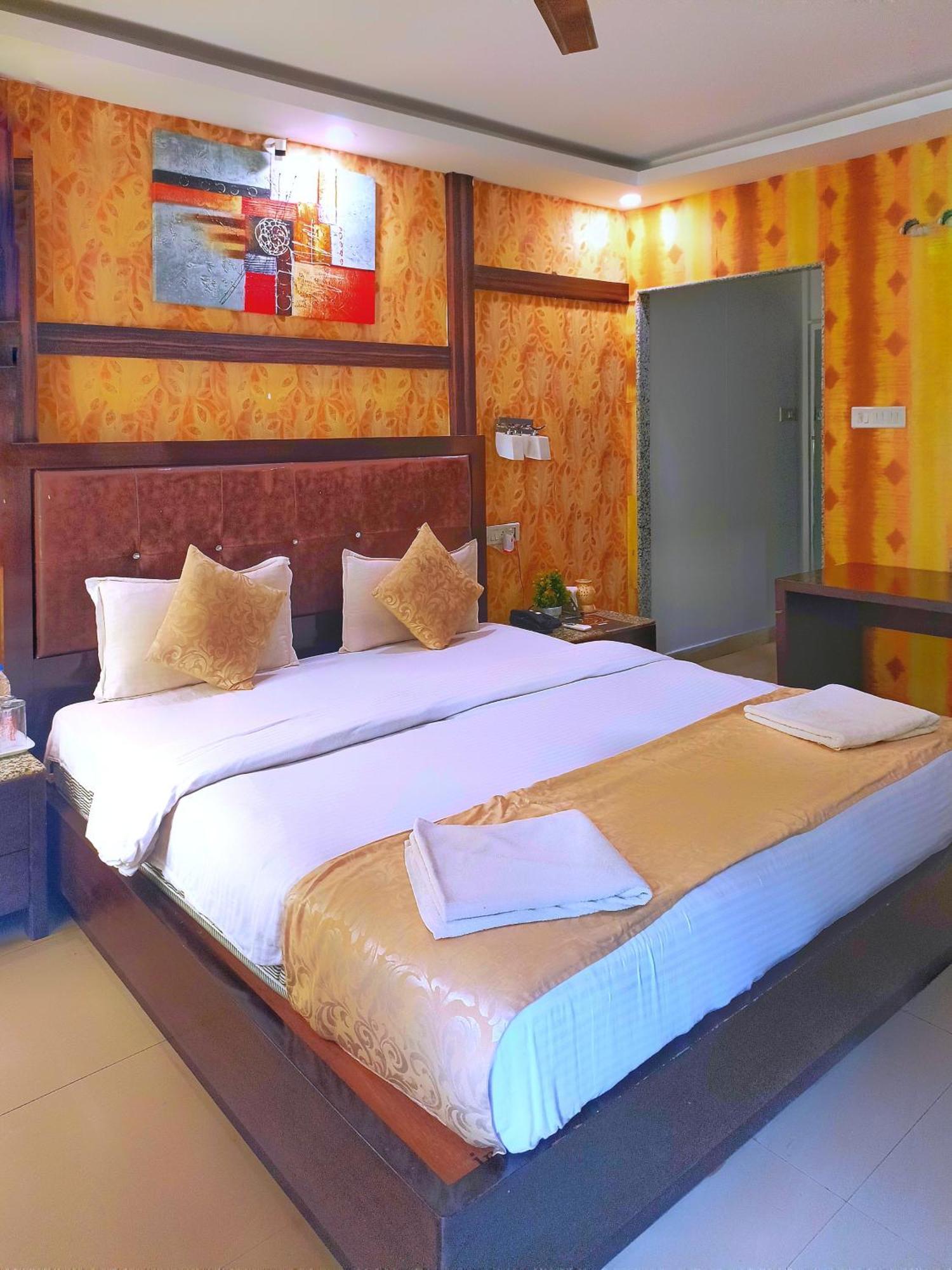 Fusion Resorts Candolim Buitenkant foto